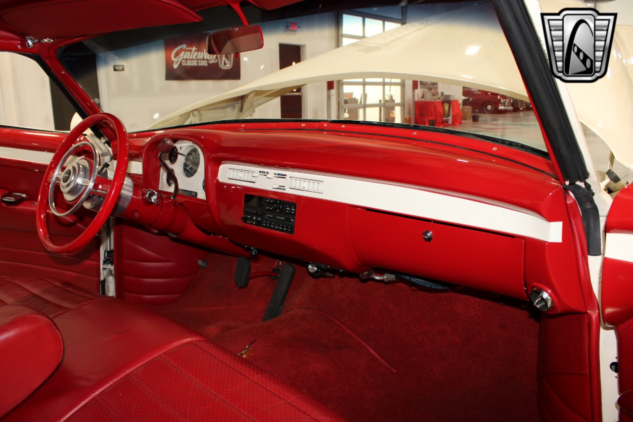 1952 Cadillac DeVille 24