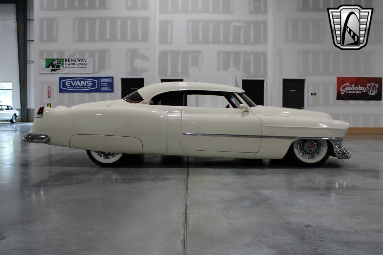 1952 Cadillac DeVille 42
