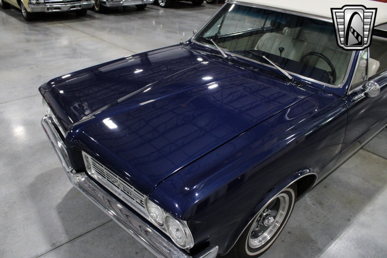 1964 Pontiac LeMans 53