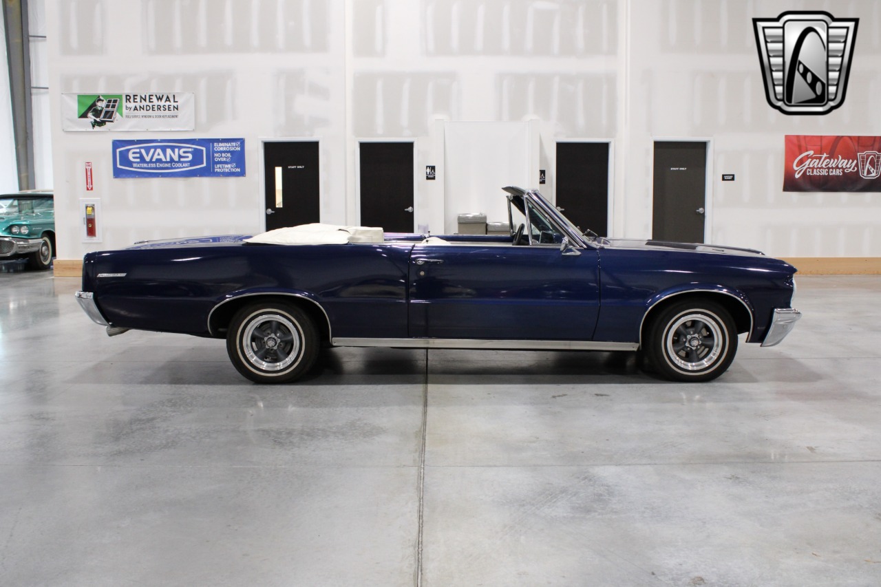 1964 Pontiac LeMans 36