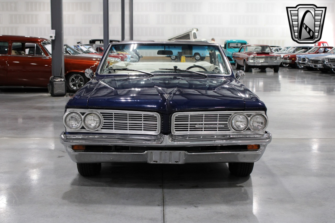 1964 Pontiac LeMans 38