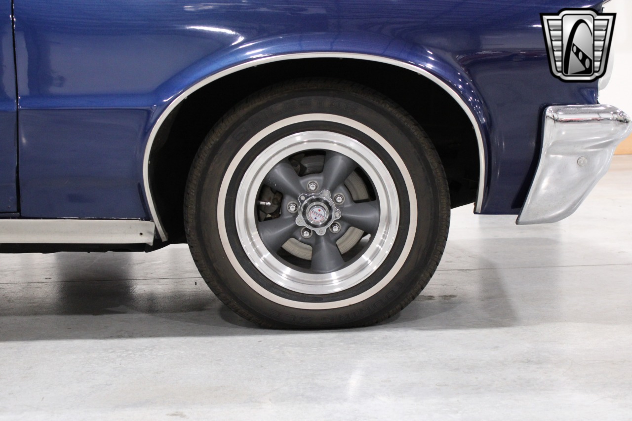 1964 Pontiac LeMans 93