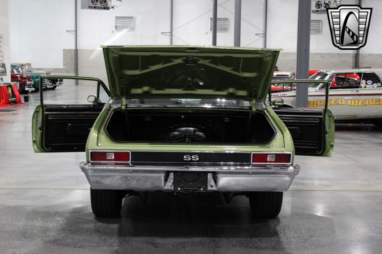 1972 Chevrolet Nova 18