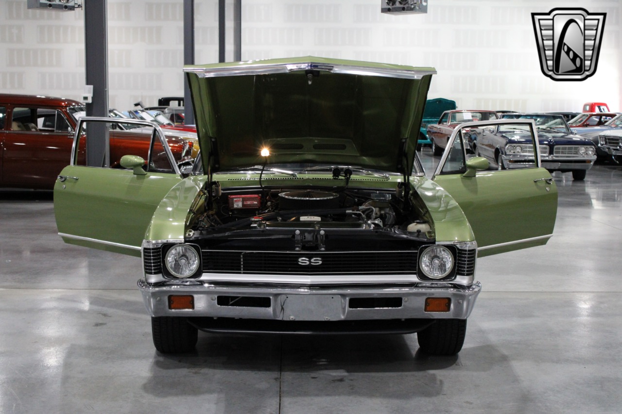 1972 Chevrolet Nova 21