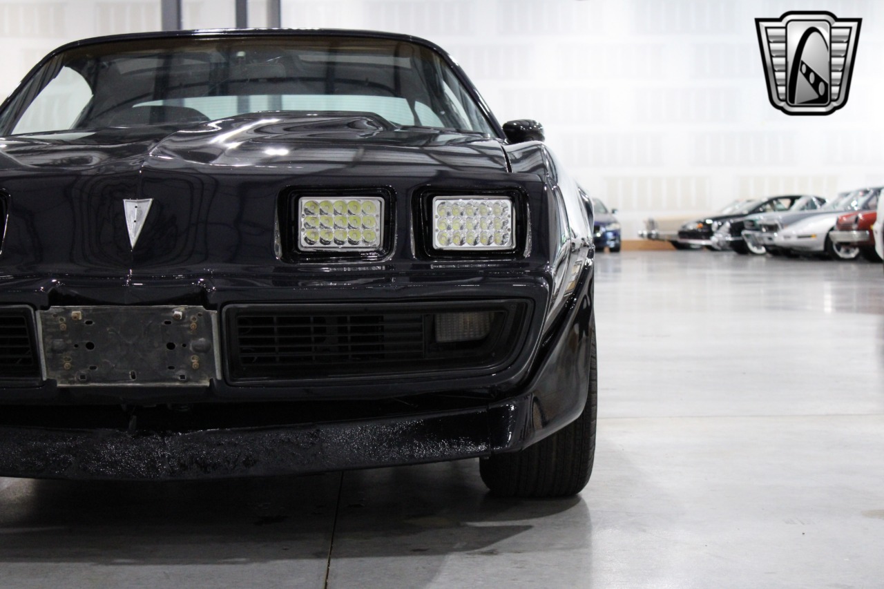 1981 Pontiac Firebird 54