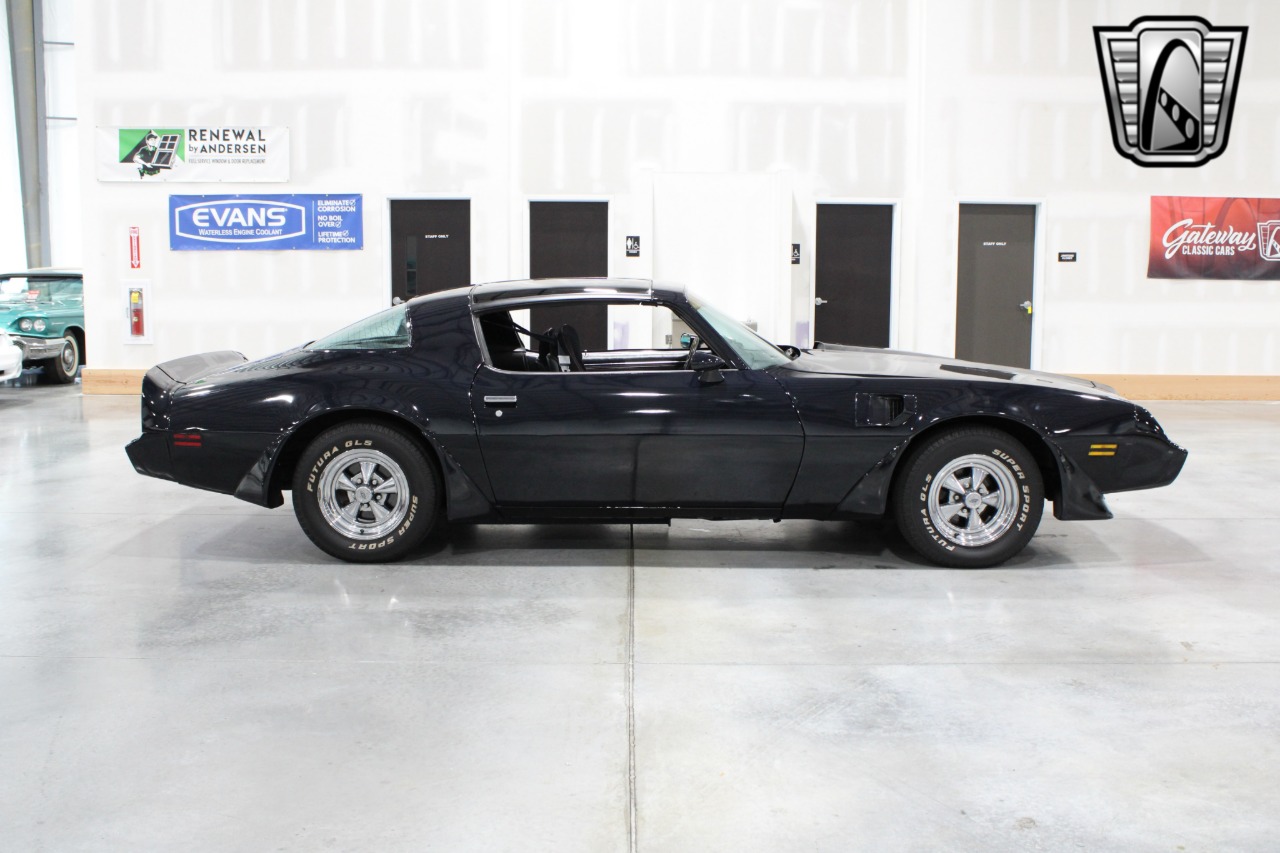 1981 Pontiac Firebird 37