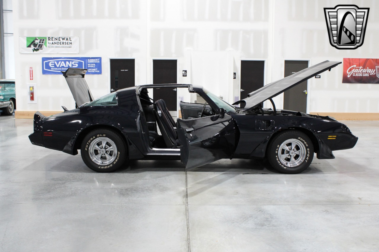 1981 Pontiac Firebird 86