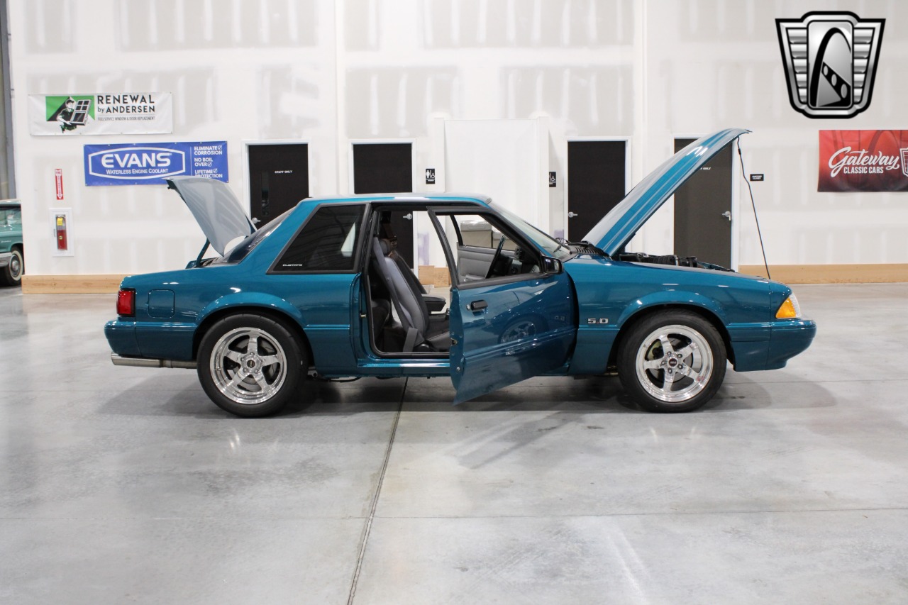 1993 Ford Mustang 91