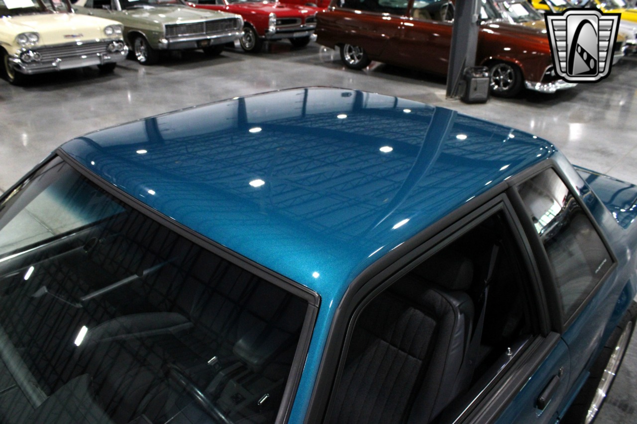 1993 Ford Mustang 46