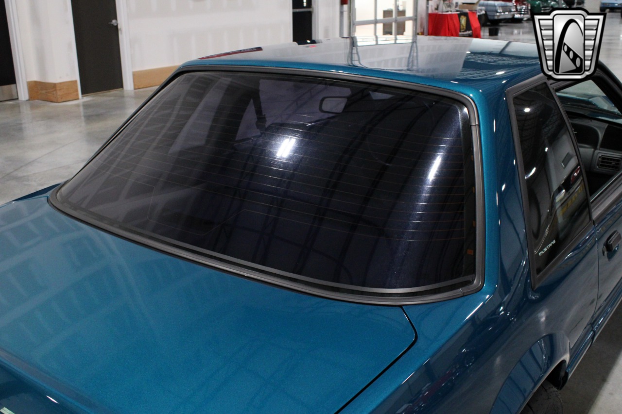 1993 Ford Mustang 71