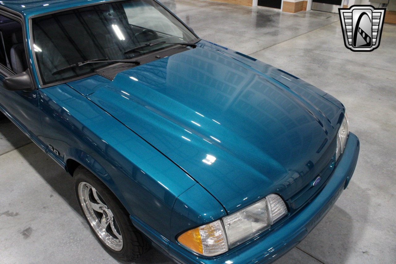 1993 Ford Mustang 50