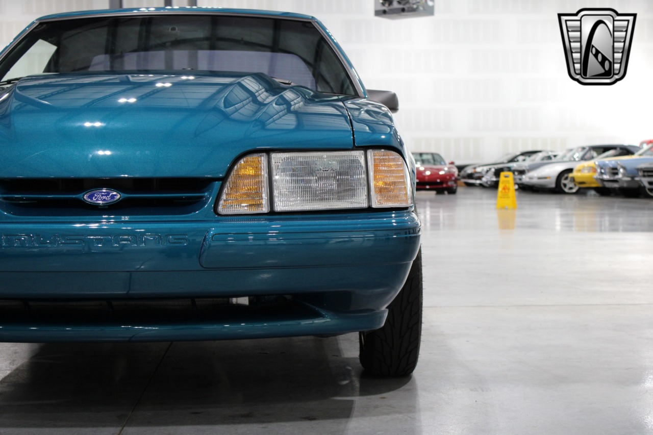 1993 Ford Mustang 53