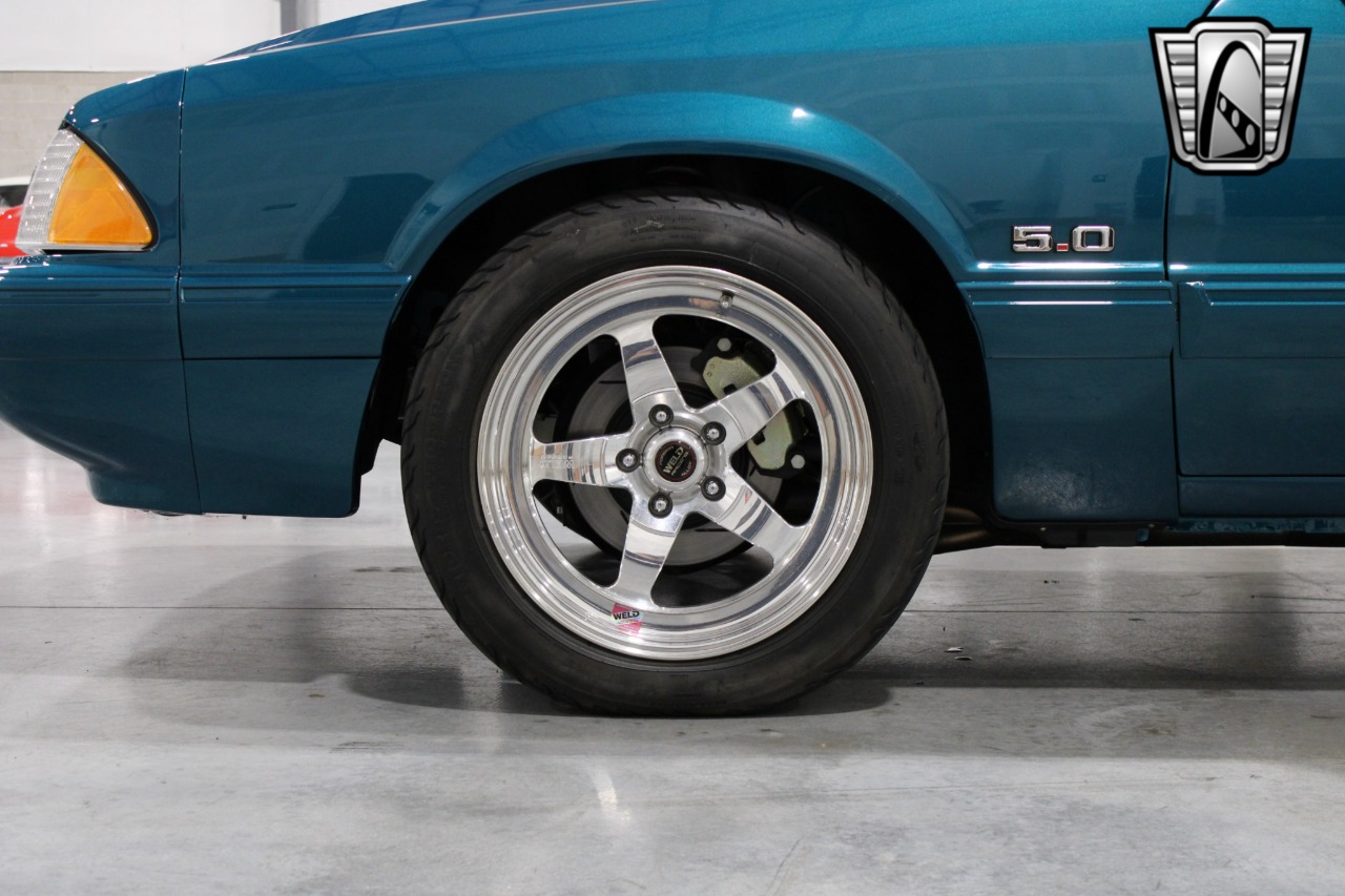 1993 Ford Mustang 56