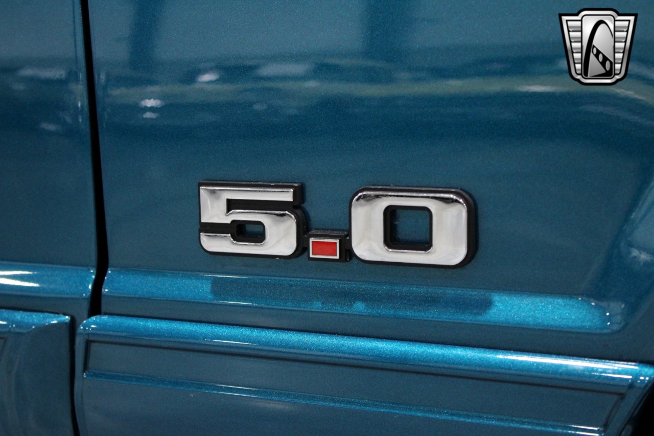 1993 Ford Mustang 82