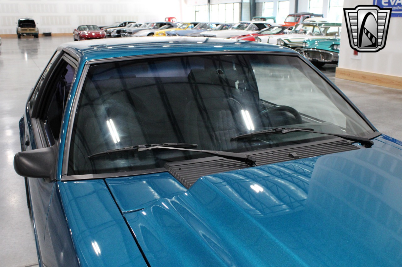 1993 Ford Mustang 83