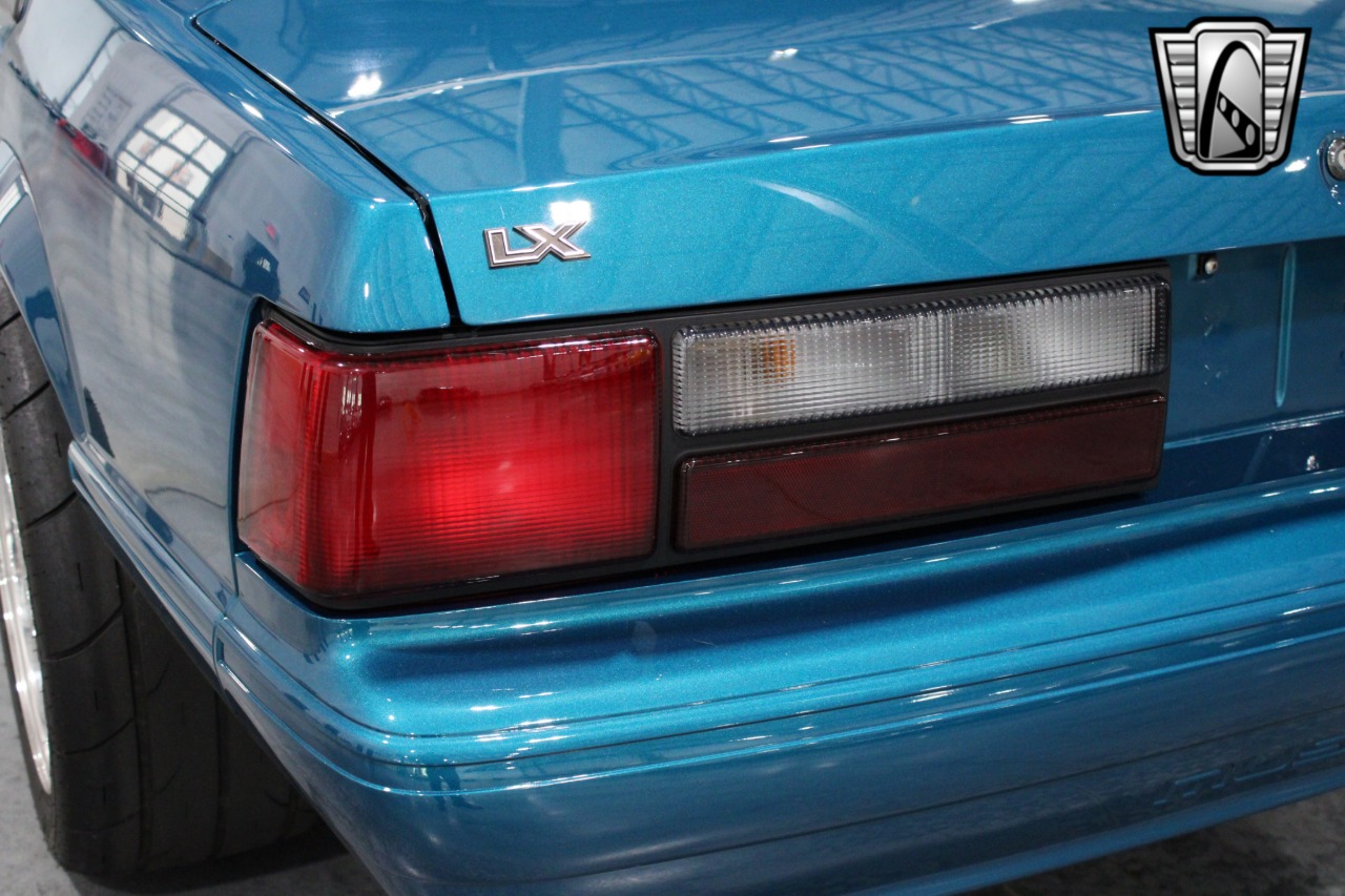 1993 Ford Mustang 68