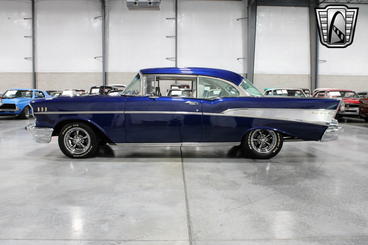 1957 Chevrolet Bel Air 35
