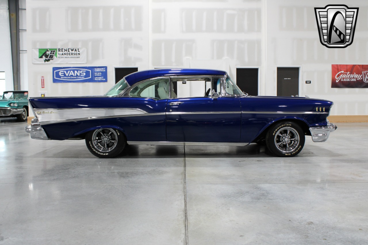 1957 Chevrolet Bel Air 38