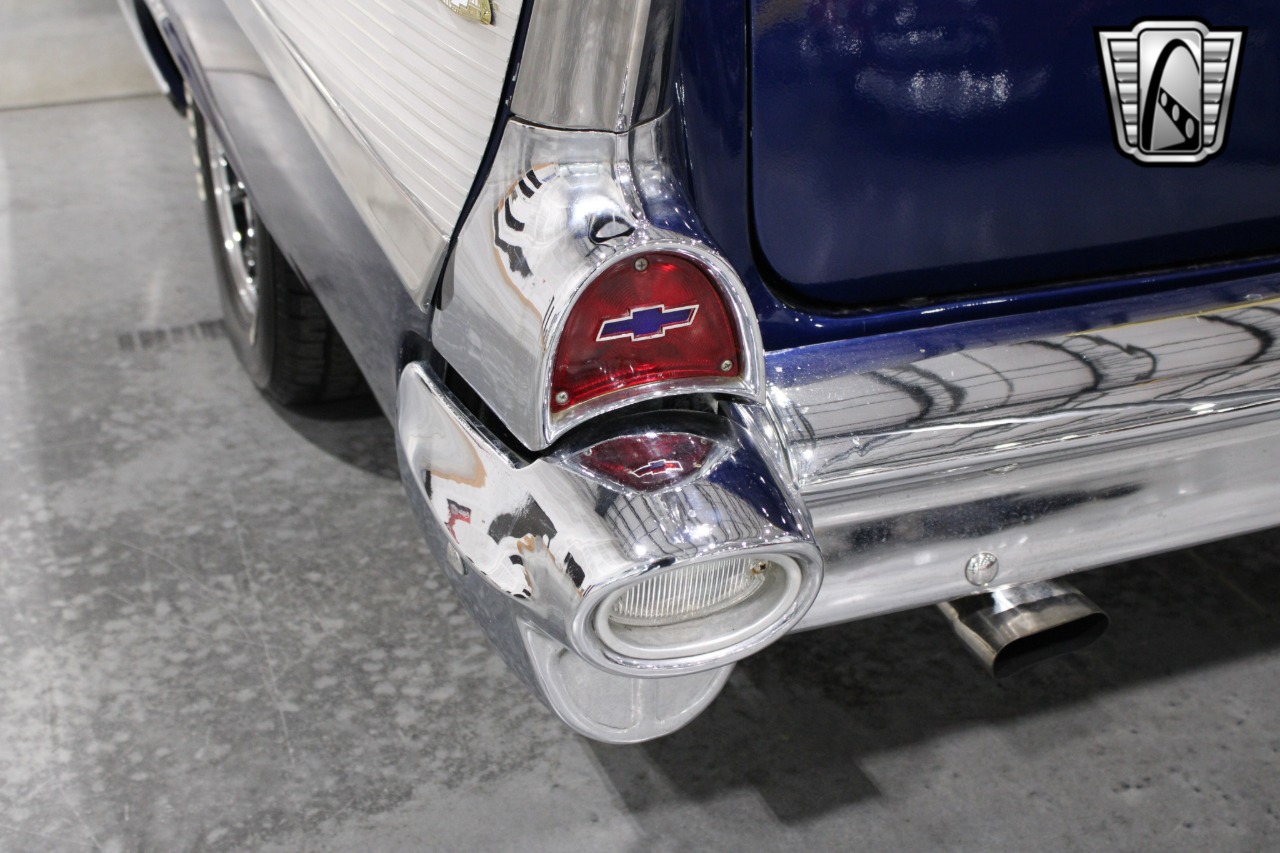 1957 Chevrolet Bel Air 64