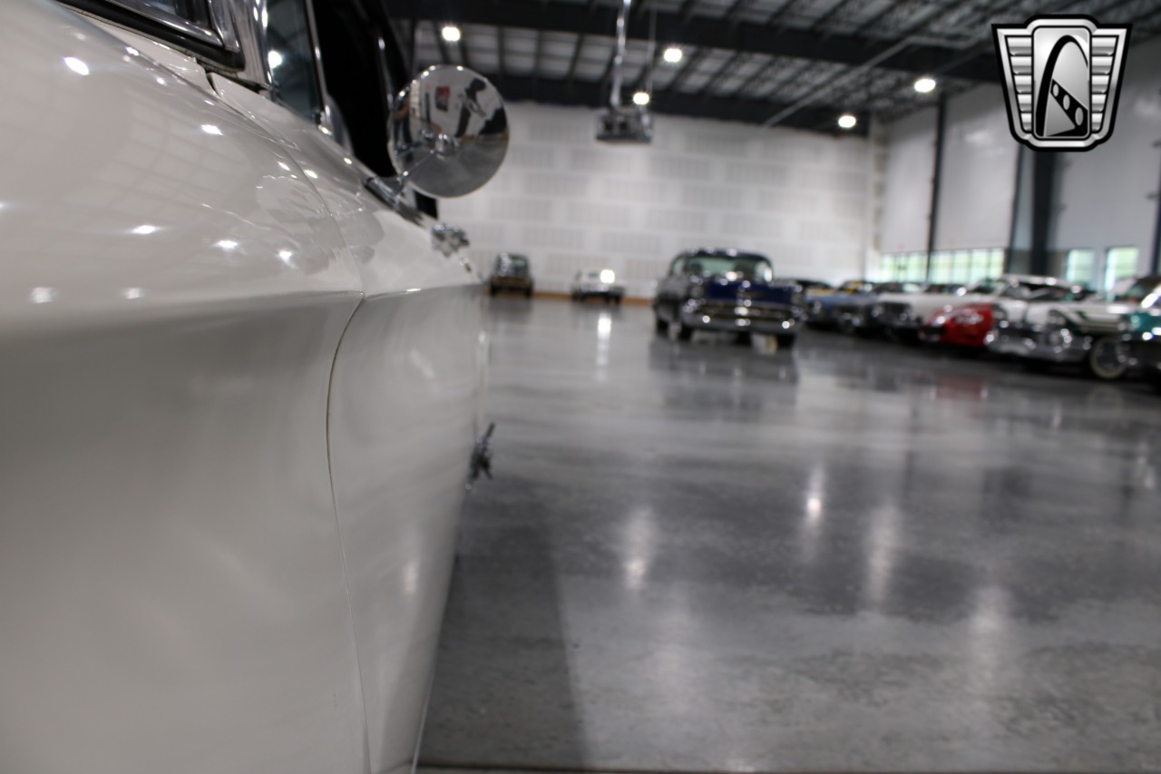 1963 Chevrolet Corvair 70