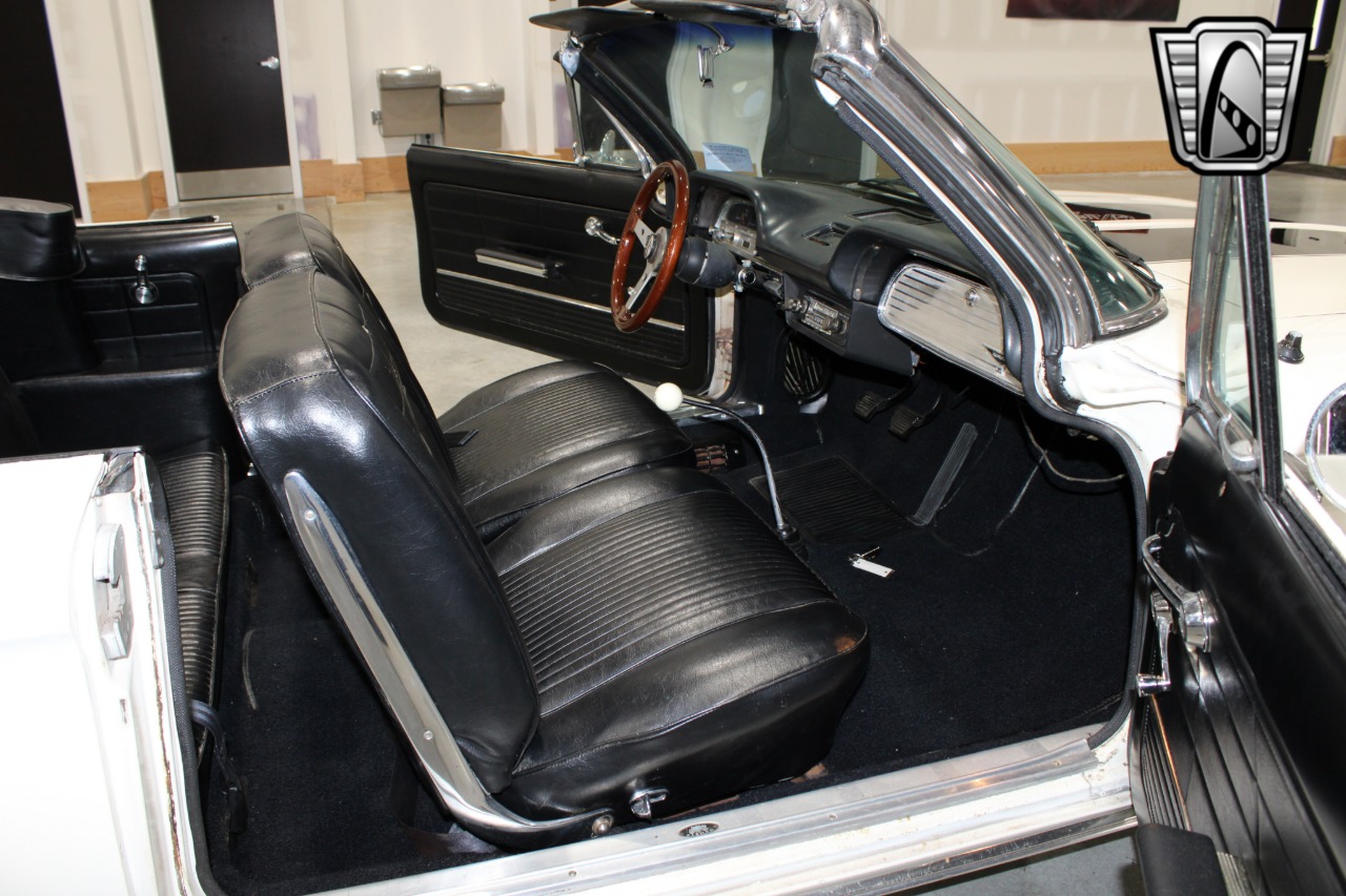 1963 Chevrolet Corvair 7