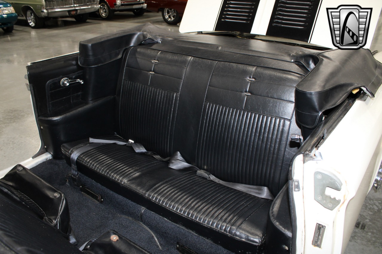 1963 Chevrolet Corvair 8