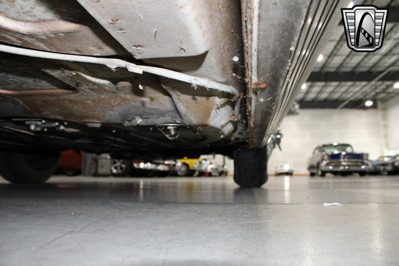 1963 Chevrolet Corvair 10