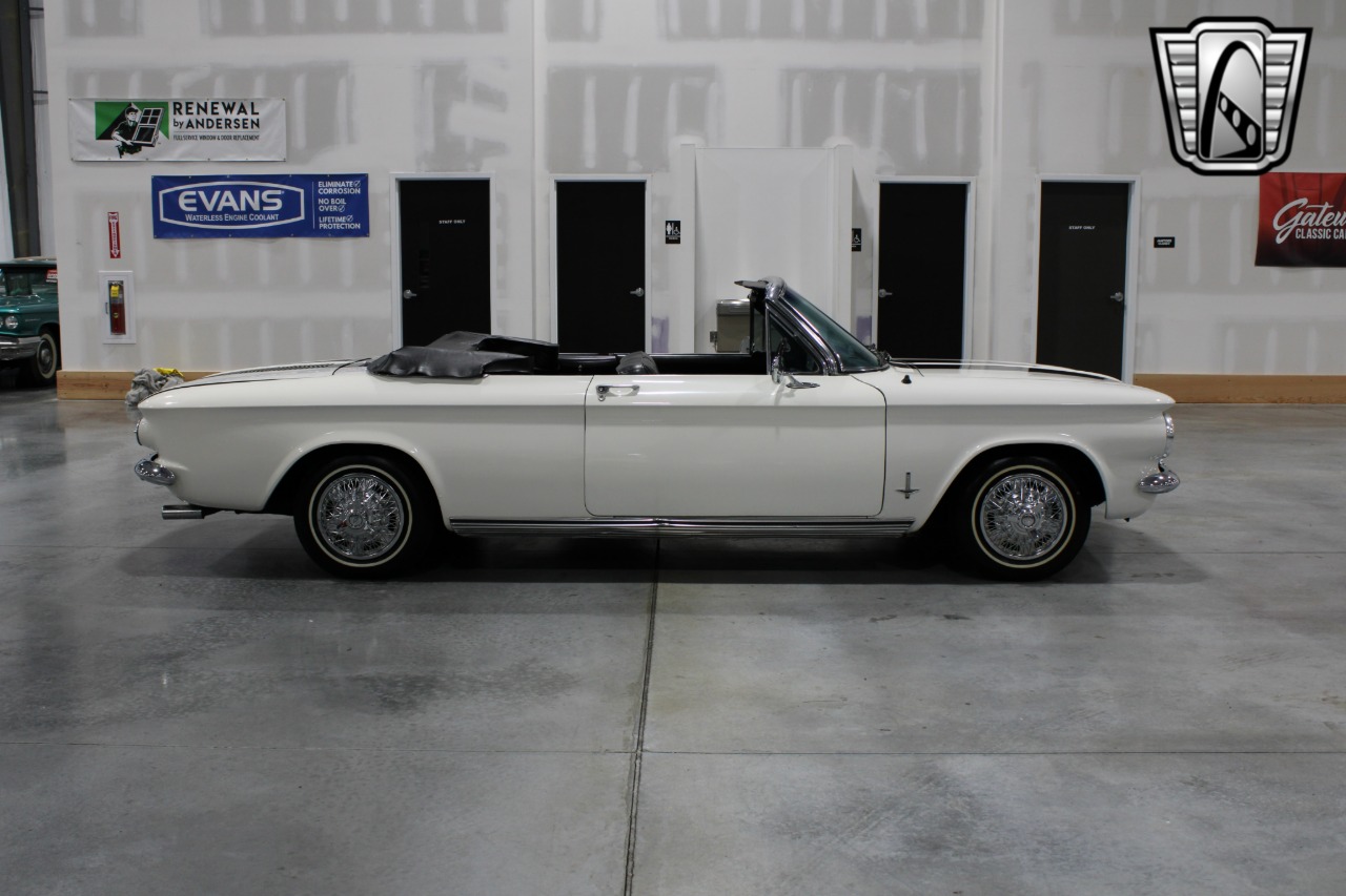 1963 Chevrolet Corvair 37