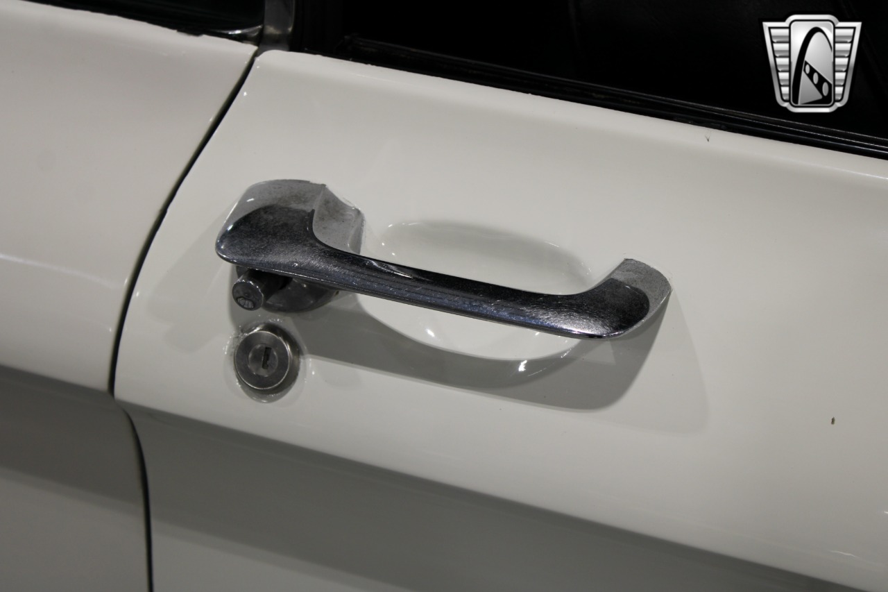 1963 Chevrolet Corvair 86