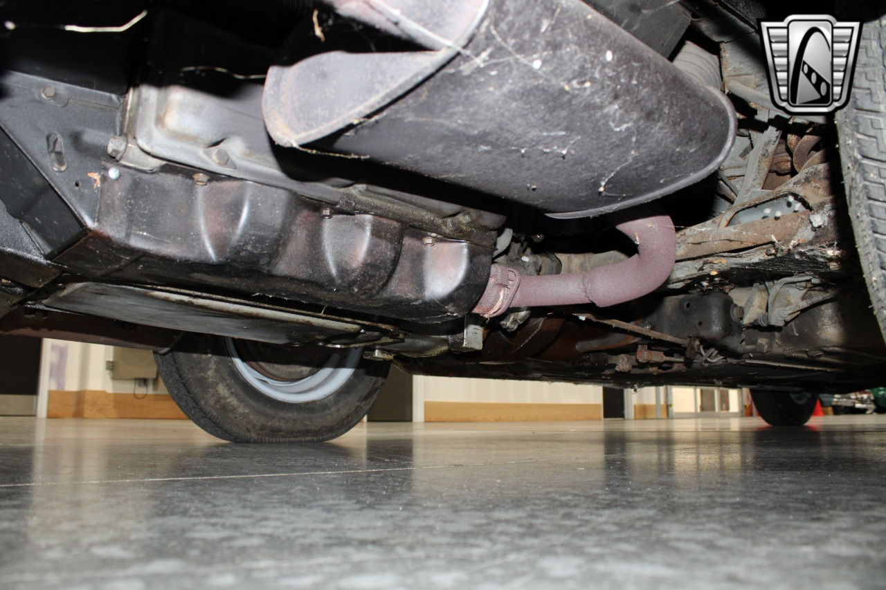 1963 Chevrolet Corvair 31