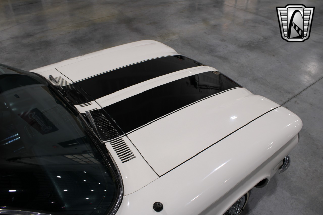 1963 Chevrolet Corvair 91