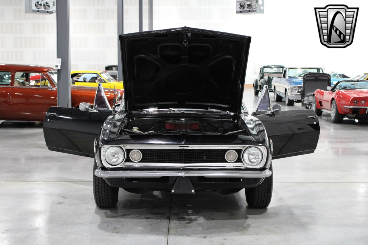 1967 Chevrolet Camaro 21