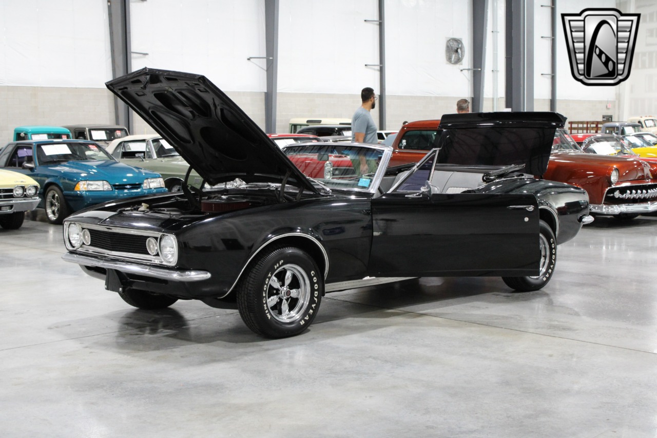 1967 Chevrolet Camaro 16