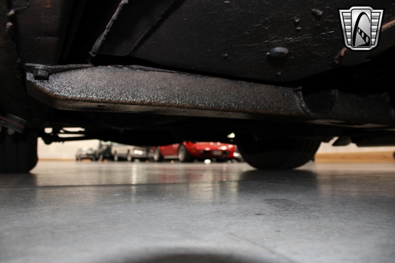 1972 Chevrolet Corvette 11