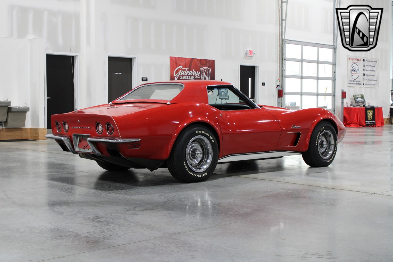 1973 Chevrolet Corvette 13