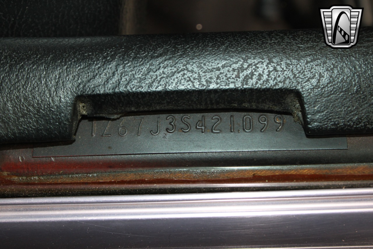 1973 Chevrolet Corvette 26