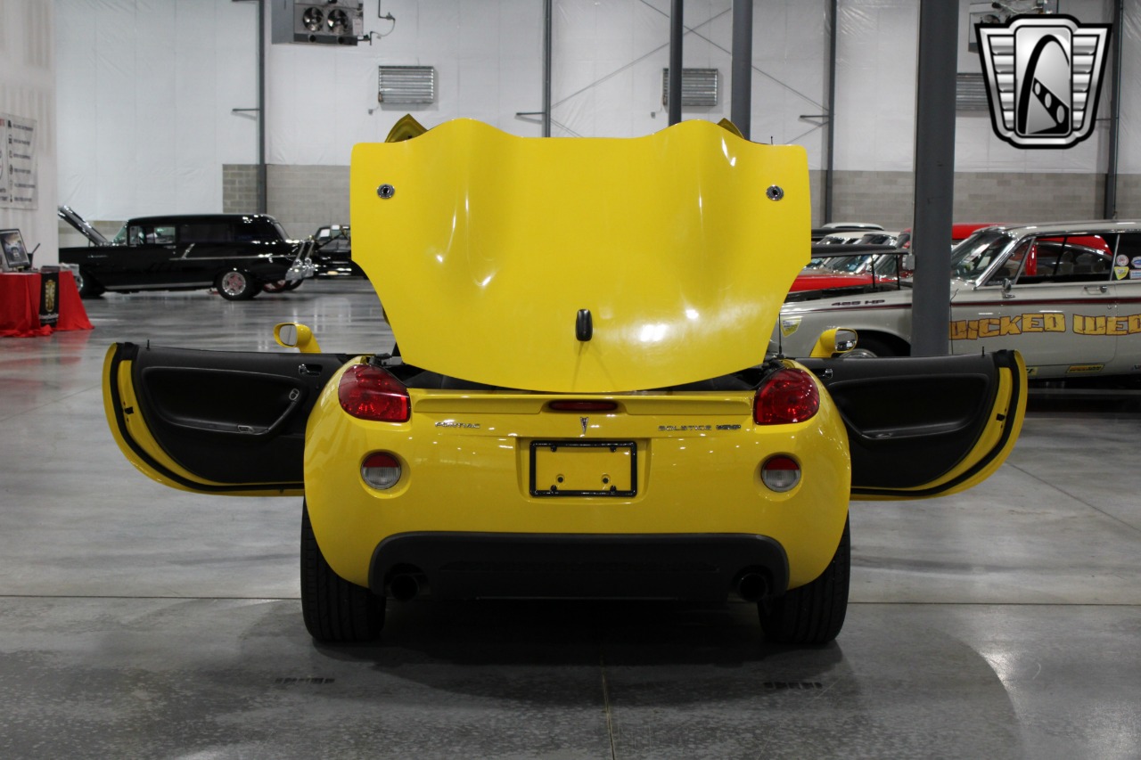2008 Pontiac Solstice 18