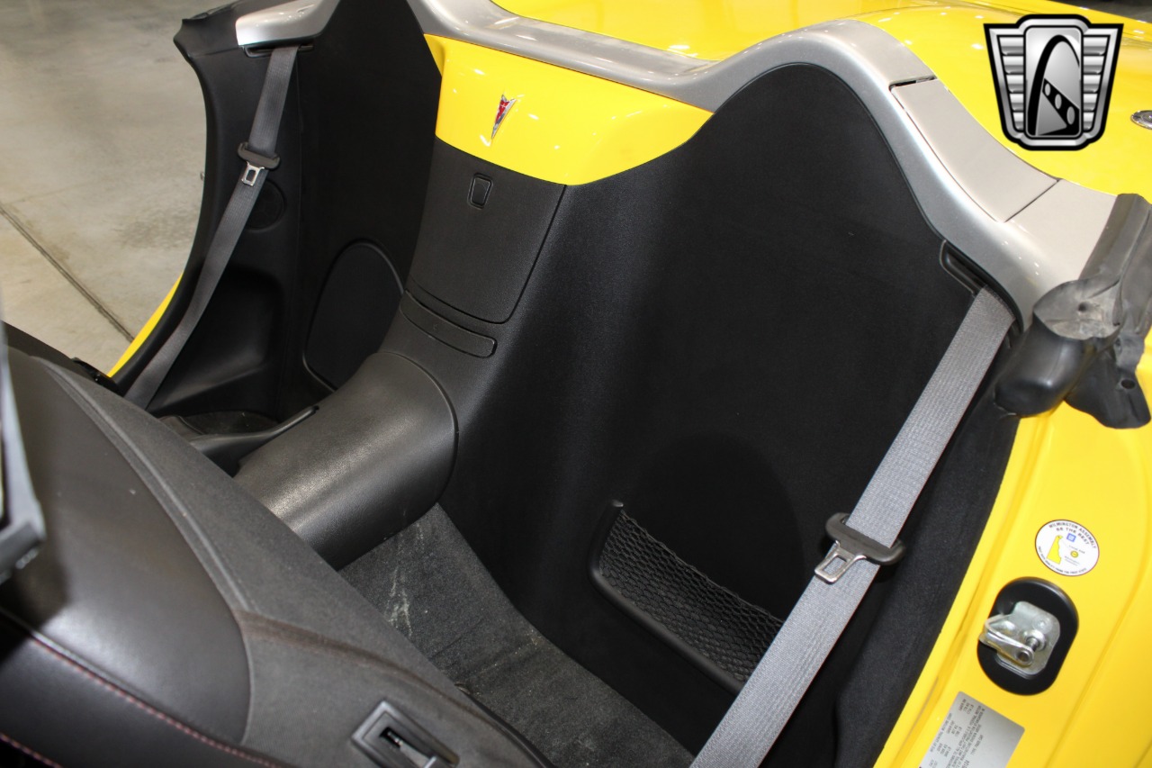 2008 Pontiac Solstice 8