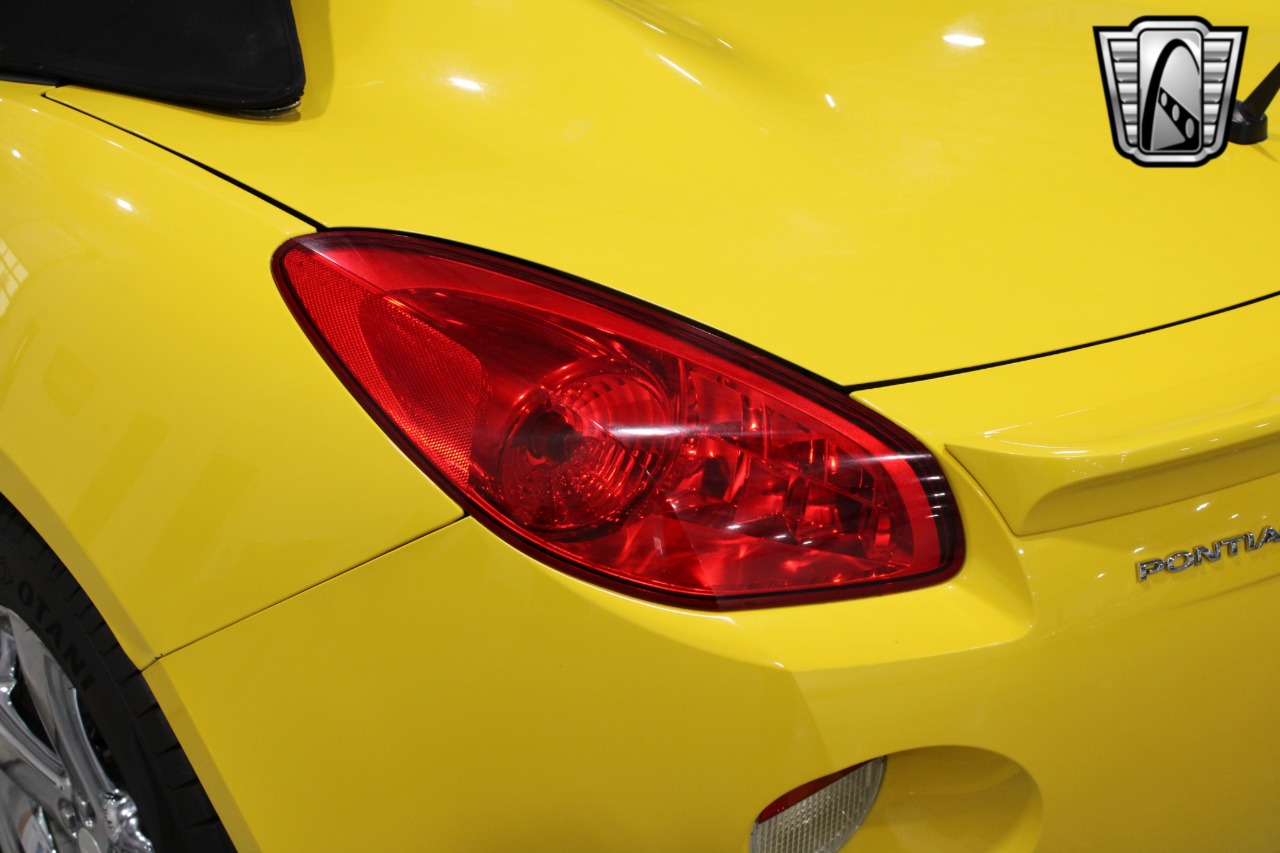 2008 Pontiac Solstice 76