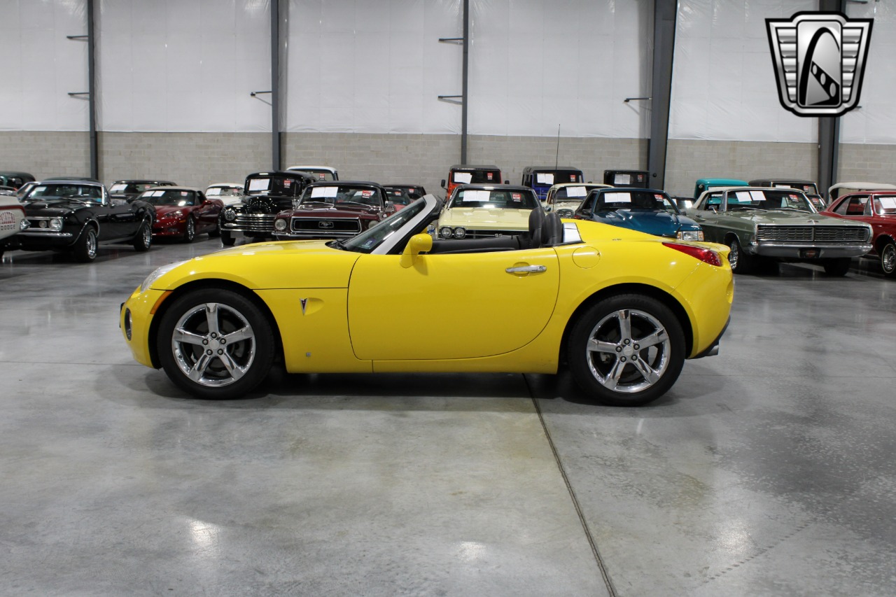 2008 Pontiac Solstice 33