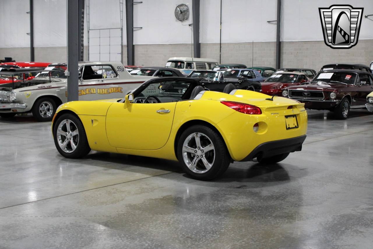 2008 Pontiac Solstice 34
