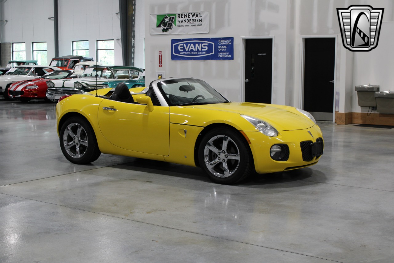 2008 Pontiac Solstice 38