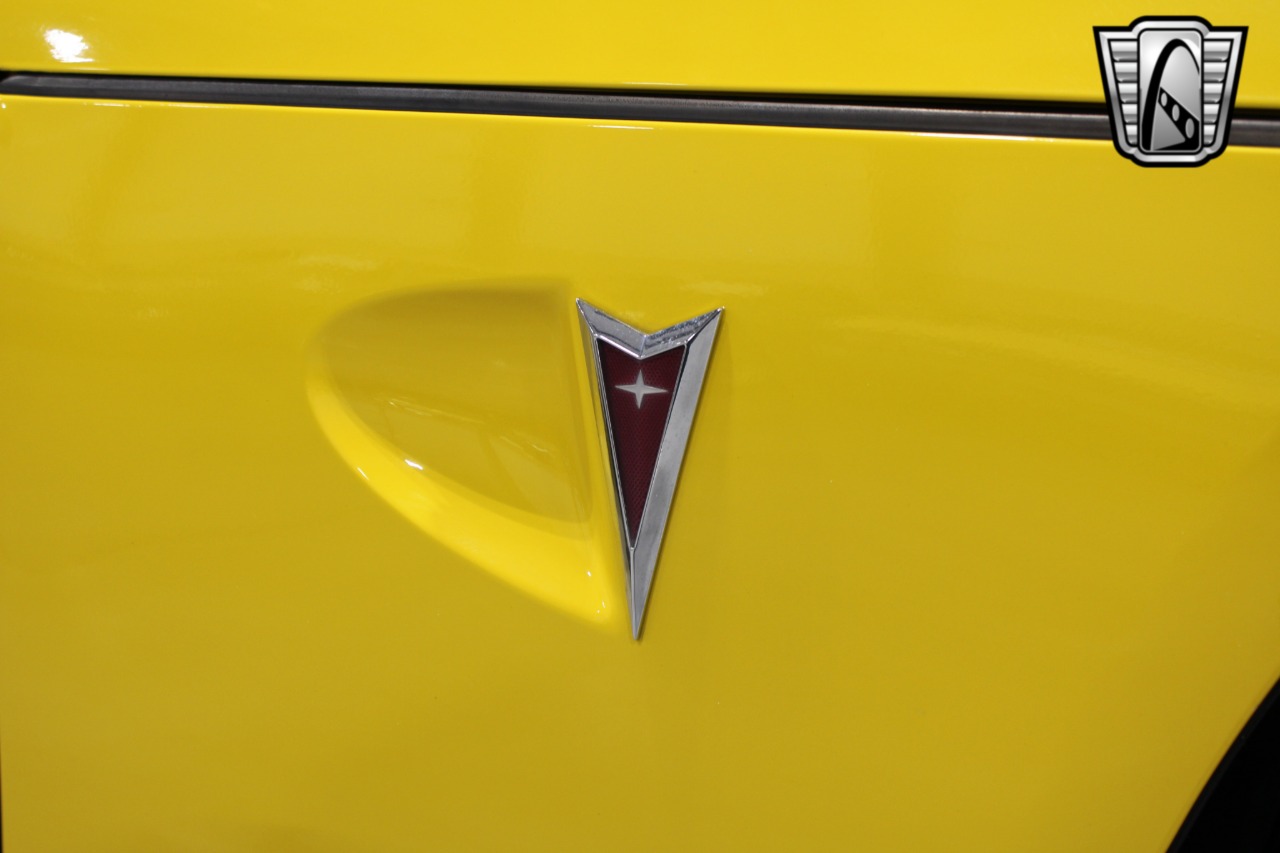 2008 Pontiac Solstice 90