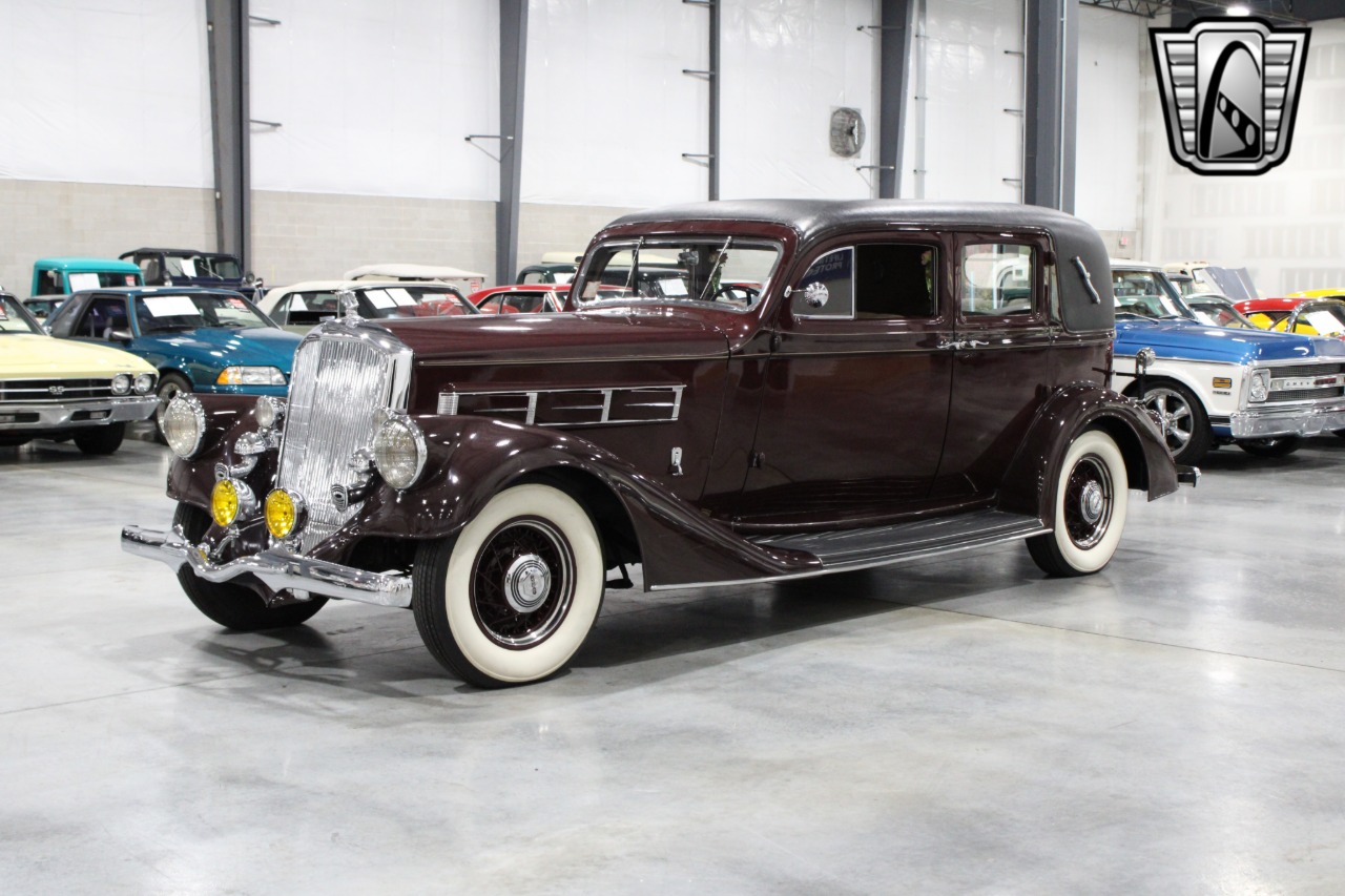 1935 Pierce-Arrow 845 2