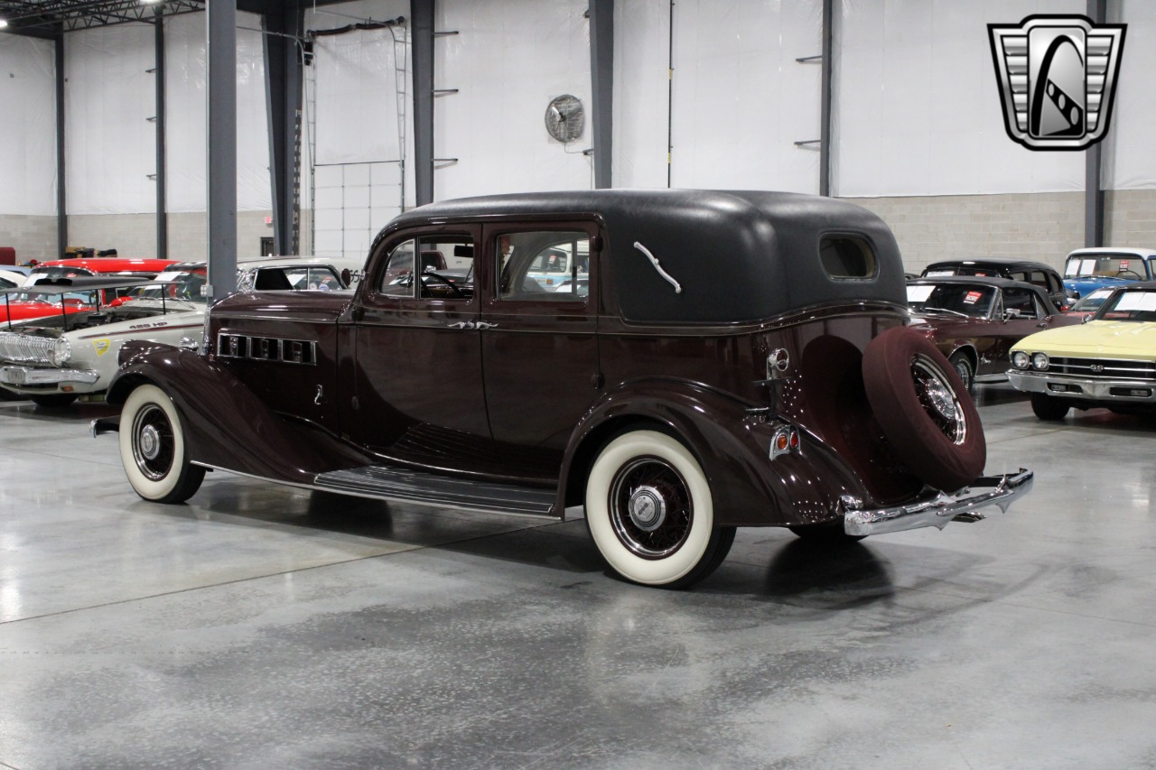 1935 Pierce-Arrow 845 3