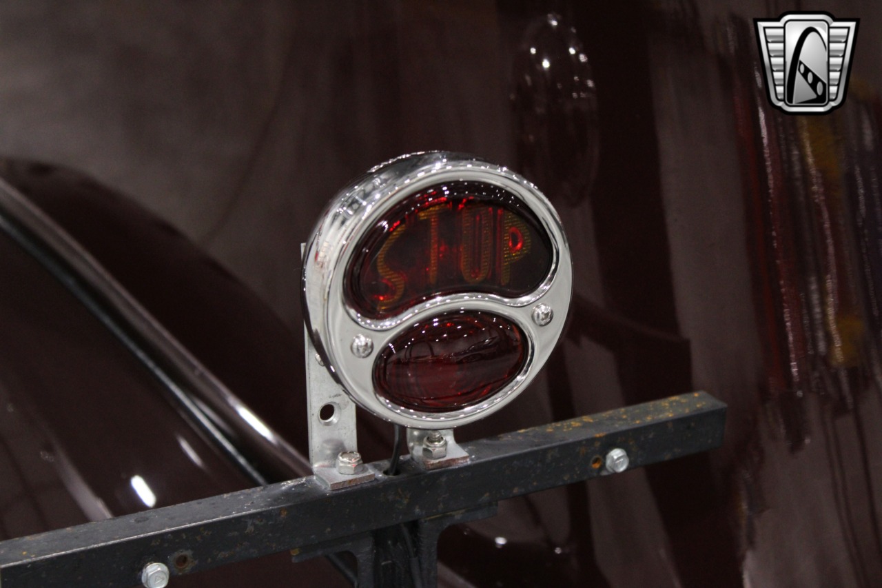 1935 Pierce-Arrow 845 70