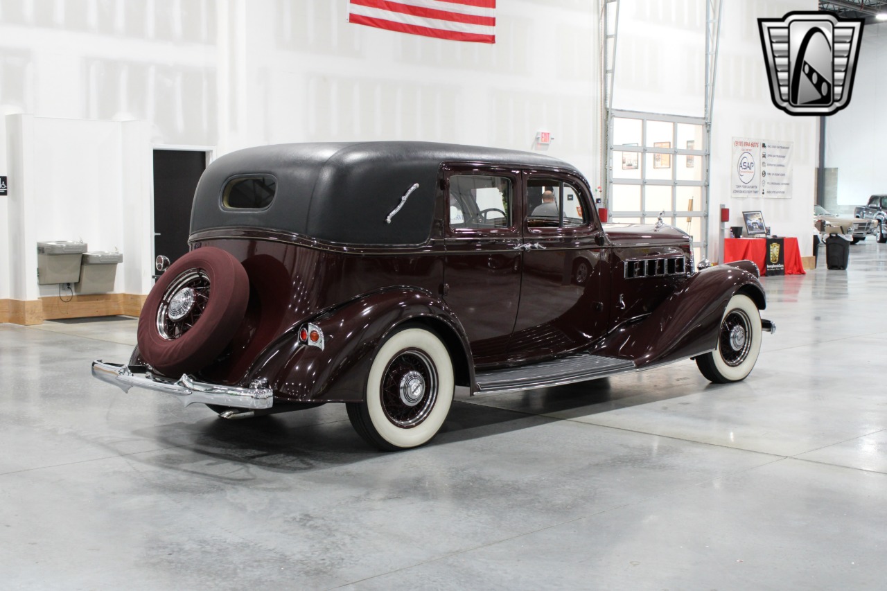 1935 Pierce-Arrow 845 4