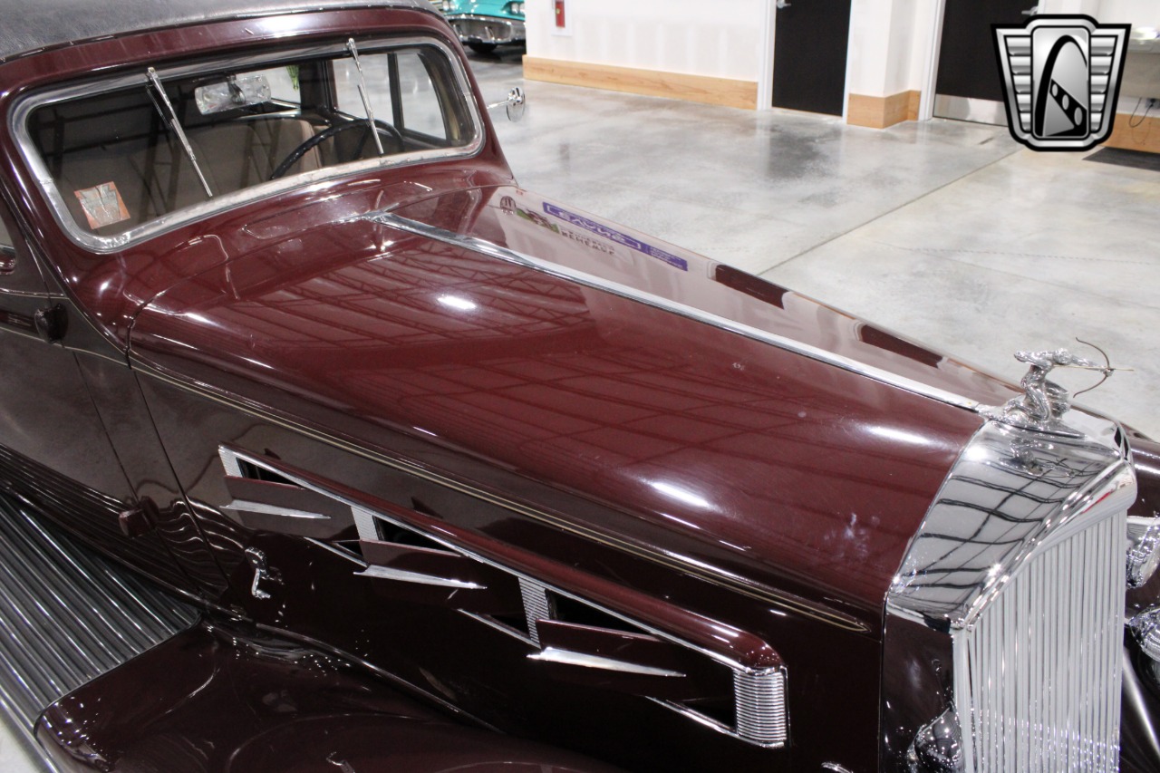 1935 Pierce-Arrow 845 46