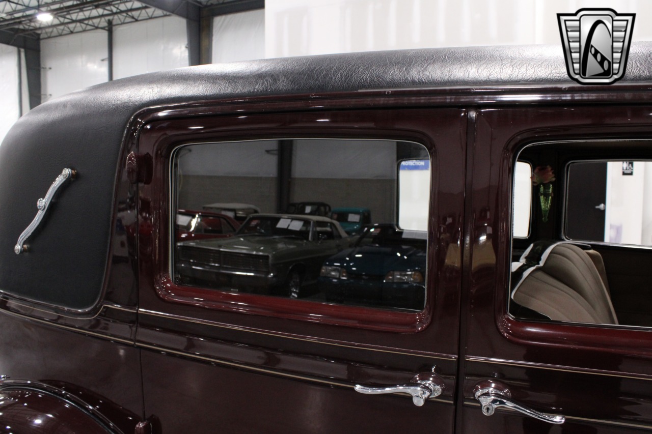 1935 Pierce-Arrow 845 79