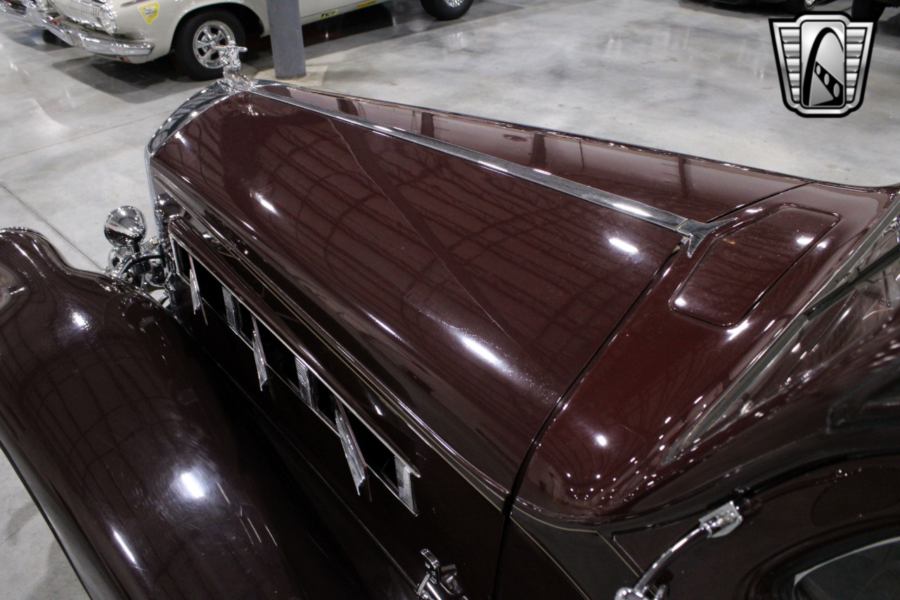 1935 Pierce-Arrow 845 54